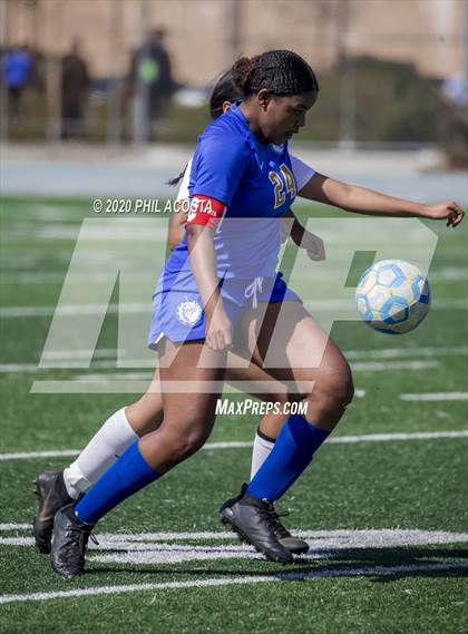 Thumbnail 3 in Los Angeles CES vs. Polytechnic (CIF LACS D3 Final) photogallery.