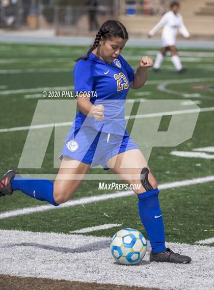 Thumbnail 1 in Los Angeles CES vs. Polytechnic (CIF LACS D3 Final) photogallery.