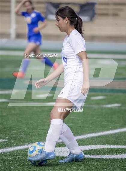 Thumbnail 2 in Los Angeles CES vs. Polytechnic (CIF LACS D3 Final) photogallery.