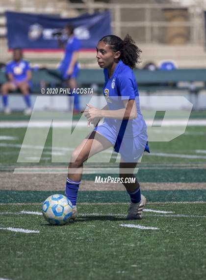 Thumbnail 1 in Los Angeles CES vs. Polytechnic (CIF LACS D3 Final) photogallery.