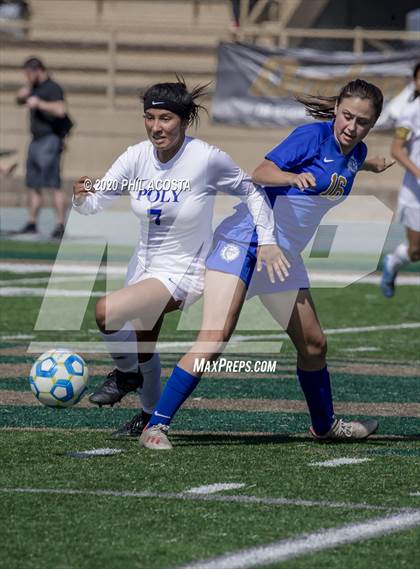 Thumbnail 2 in Los Angeles CES vs. Polytechnic (CIF LACS D3 Final) photogallery.