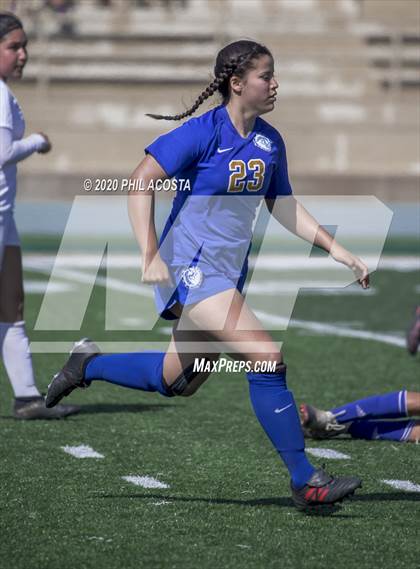 Thumbnail 2 in Los Angeles CES vs. Polytechnic (CIF LACS D3 Final) photogallery.