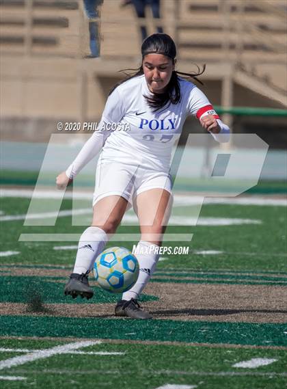Thumbnail 1 in Los Angeles CES vs. Polytechnic (CIF LACS D3 Final) photogallery.