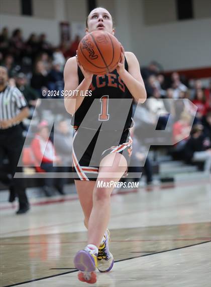 Thumbnail 2 in Amanda-Clearcreek @ Circleville photogallery.