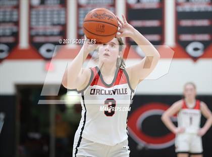 Thumbnail 2 in Amanda-Clearcreek @ Circleville photogallery.