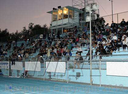 Thumbnail 2 in Windward vs. Brentwood School photogallery.