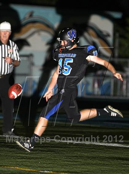 Thumbnail 1 in Windward vs. Brentwood School photogallery.