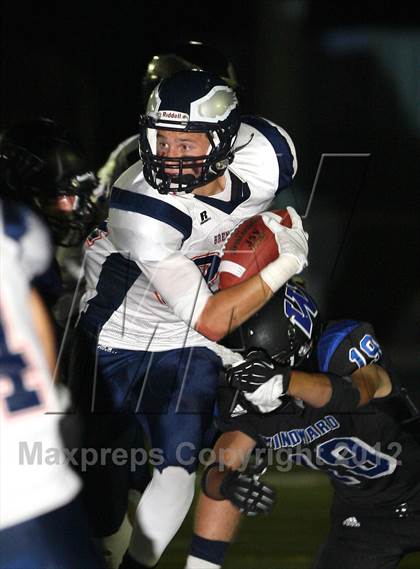 Thumbnail 2 in Windward vs. Brentwood School photogallery.