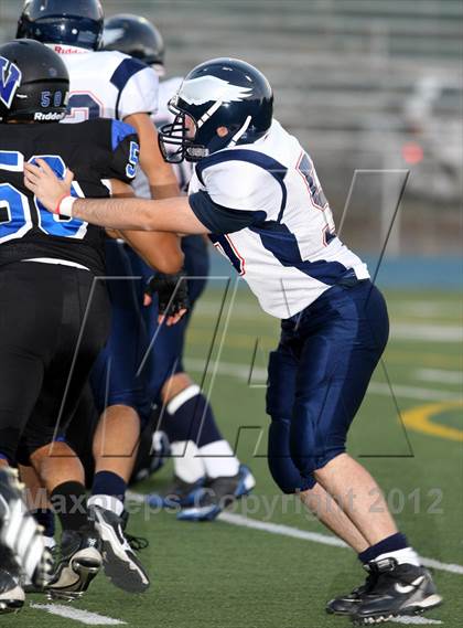 Thumbnail 2 in Windward vs. Brentwood School photogallery.