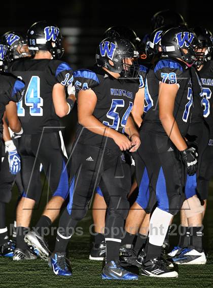 Thumbnail 3 in Windward vs. Brentwood School photogallery.