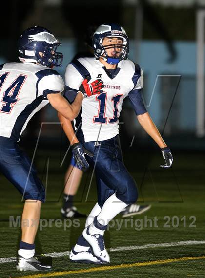 Thumbnail 2 in Windward vs. Brentwood School photogallery.