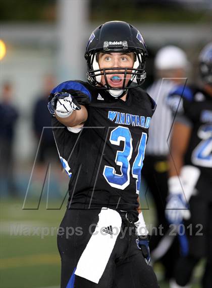 Thumbnail 1 in Windward vs. Brentwood School photogallery.