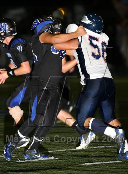 Thumbnail 3 in Windward vs. Brentwood School photogallery.