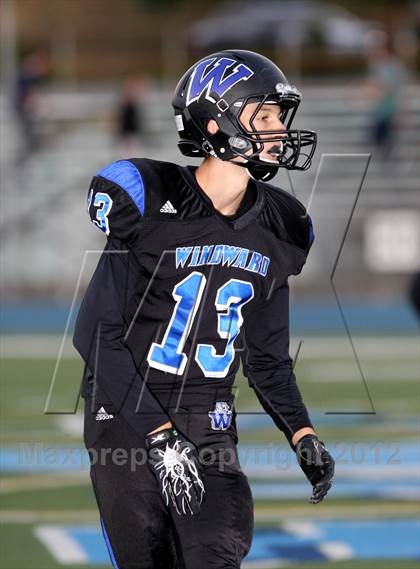 Thumbnail 3 in Windward vs. Brentwood School photogallery.