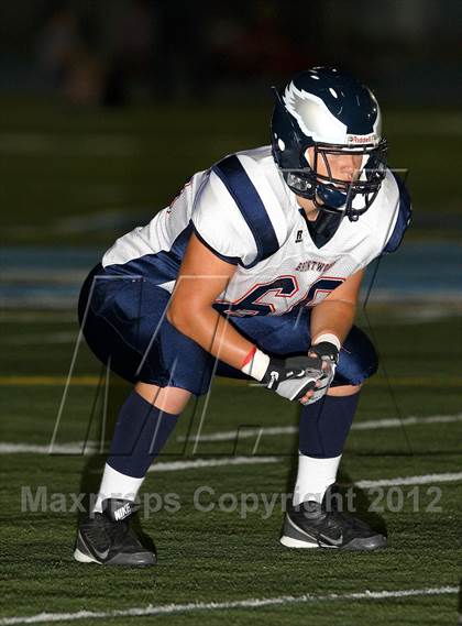 Thumbnail 2 in Windward vs. Brentwood School photogallery.