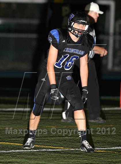 Thumbnail 2 in Windward vs. Brentwood School photogallery.