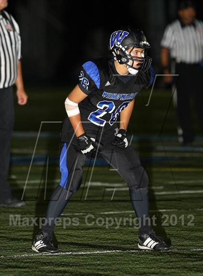 Thumbnail 1 in Windward vs. Brentwood School photogallery.