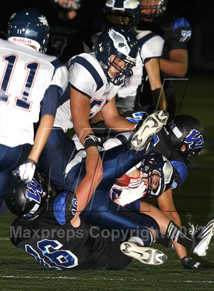 Thumbnail 2 in Windward vs. Brentwood School photogallery.