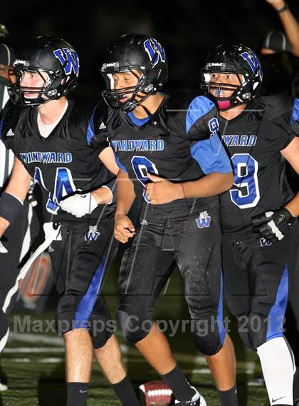 Thumbnail 2 in Windward vs. Brentwood School photogallery.