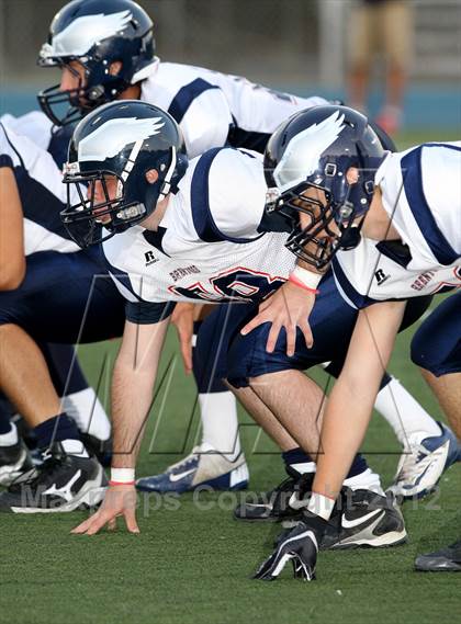 Thumbnail 3 in Windward vs. Brentwood School photogallery.