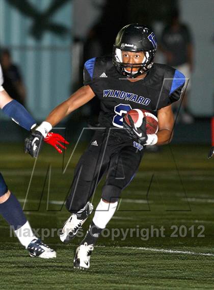 Thumbnail 3 in Windward vs. Brentwood School photogallery.