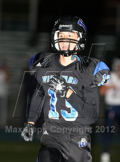 Thumbnail 2 in Windward vs. Brentwood School photogallery.
