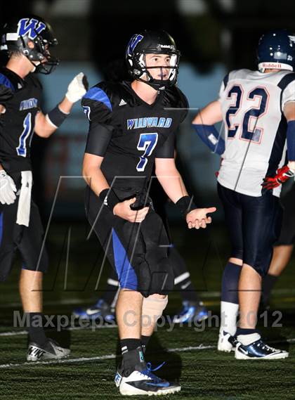 Thumbnail 1 in Windward vs. Brentwood School photogallery.
