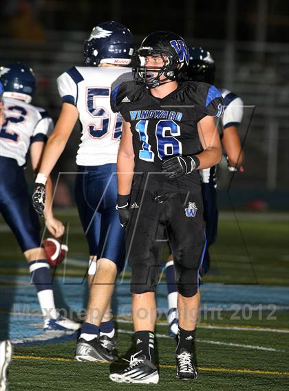 Thumbnail 2 in Windward vs. Brentwood School photogallery.
