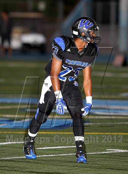 Thumbnail 1 in Windward vs. Brentwood School photogallery.