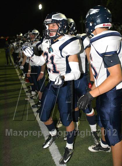 Thumbnail 1 in Windward vs. Brentwood School photogallery.