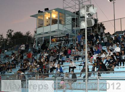 Thumbnail 1 in Windward vs. Brentwood School photogallery.