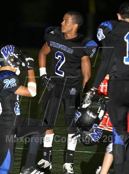 Thumbnail 1 in Windward vs. Brentwood School photogallery.