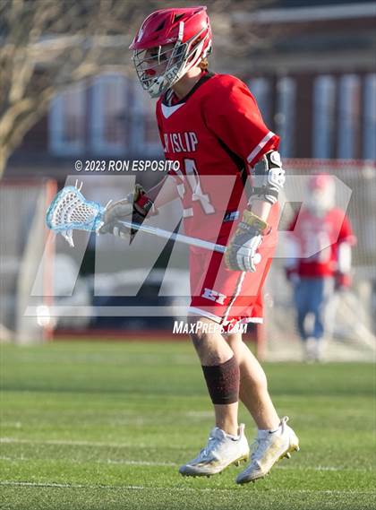 Thumbnail 2 in East Islip @ Westhampton Beach photogallery.