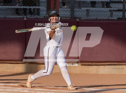Thumbnail 3 in Hondo @ Cotulla photogallery.