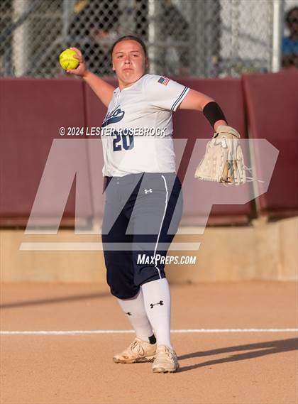 Thumbnail 3 in Hondo @ Cotulla photogallery.