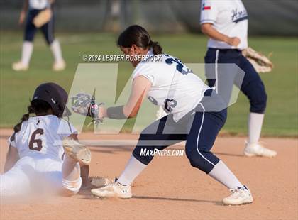 Thumbnail 3 in Hondo @ Cotulla photogallery.