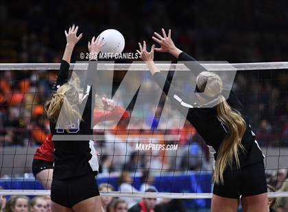 Thumbnail 3 in Eaton vs. Lutheran (CHSAA 3A Semifinal) photogallery.