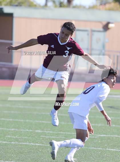 Thumbnail 1 in Kofa vs. Rancho Buena Vista (25th Annual SoCal Soccer Classic) photogallery.