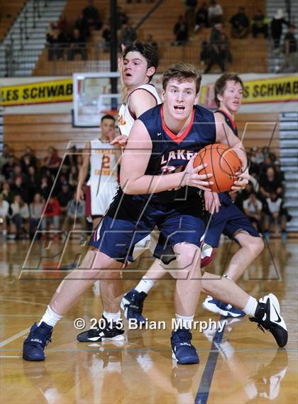 Thumbnail 1 in Lake Oswego vs. Central Catholic (Les Schwab Invitational) photogallery.