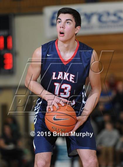 Thumbnail 1 in Lake Oswego vs. Central Catholic (Les Schwab Invitational) photogallery.