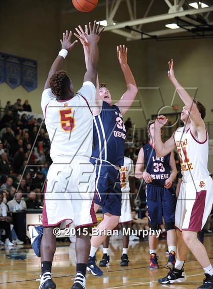 Thumbnail 1 in Lake Oswego vs. Central Catholic (Les Schwab Invitational) photogallery.