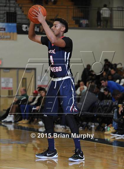 Thumbnail 1 in Lake Oswego vs. Central Catholic (Les Schwab Invitational) photogallery.