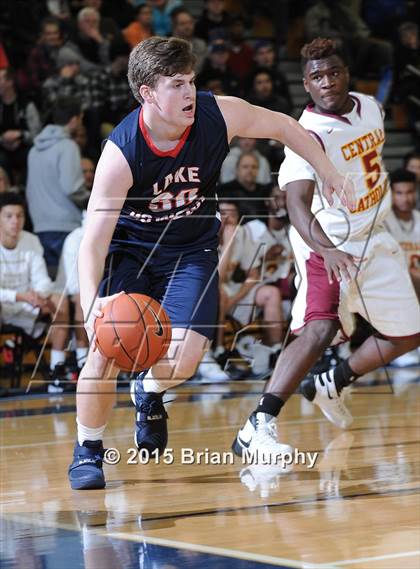 Thumbnail 2 in Lake Oswego vs. Central Catholic (Les Schwab Invitational) photogallery.