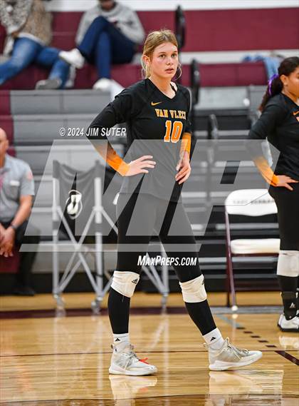 Thumbnail 2 in East Bernard vs Van Vleck photogallery.