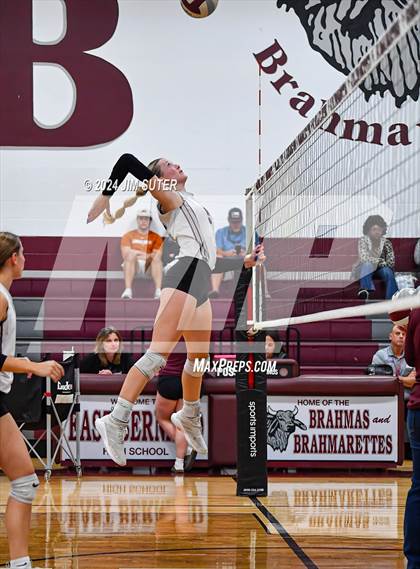 Thumbnail 2 in East Bernard vs Van Vleck photogallery.