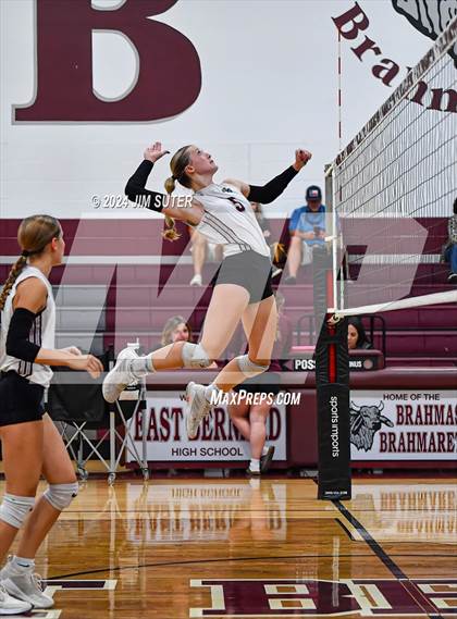 Thumbnail 1 in East Bernard vs Van Vleck photogallery.