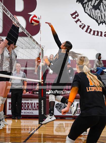 Thumbnail 1 in East Bernard vs Van Vleck photogallery.