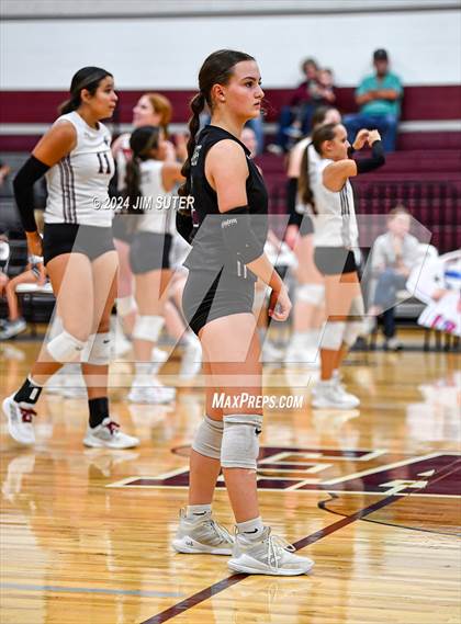 Thumbnail 1 in East Bernard vs Van Vleck photogallery.