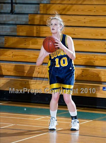 Thumbnail 1 in Atascadero vs. Soquel (Santa Barbara Tournament of Champions) photogallery.