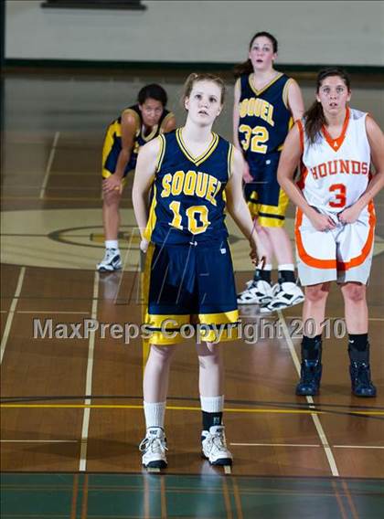 Thumbnail 3 in Atascadero vs. Soquel (Santa Barbara Tournament of Champions) photogallery.
